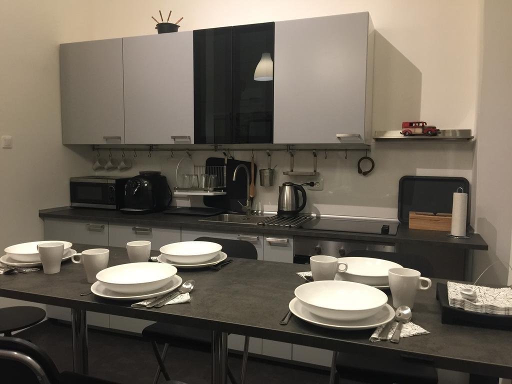 Homelike Luxury Flat On Gyulai Pal Boedapest Buitenkant foto